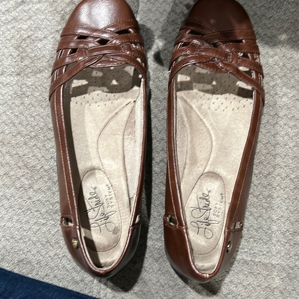 Flat life stride
